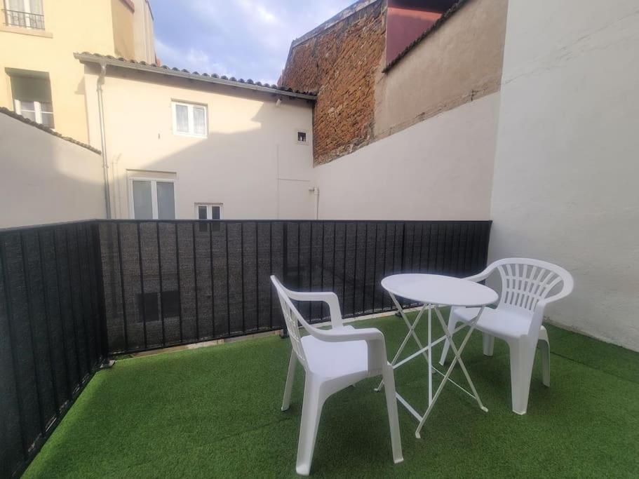 Rnb Locations Macon Appartement Buitenkant foto