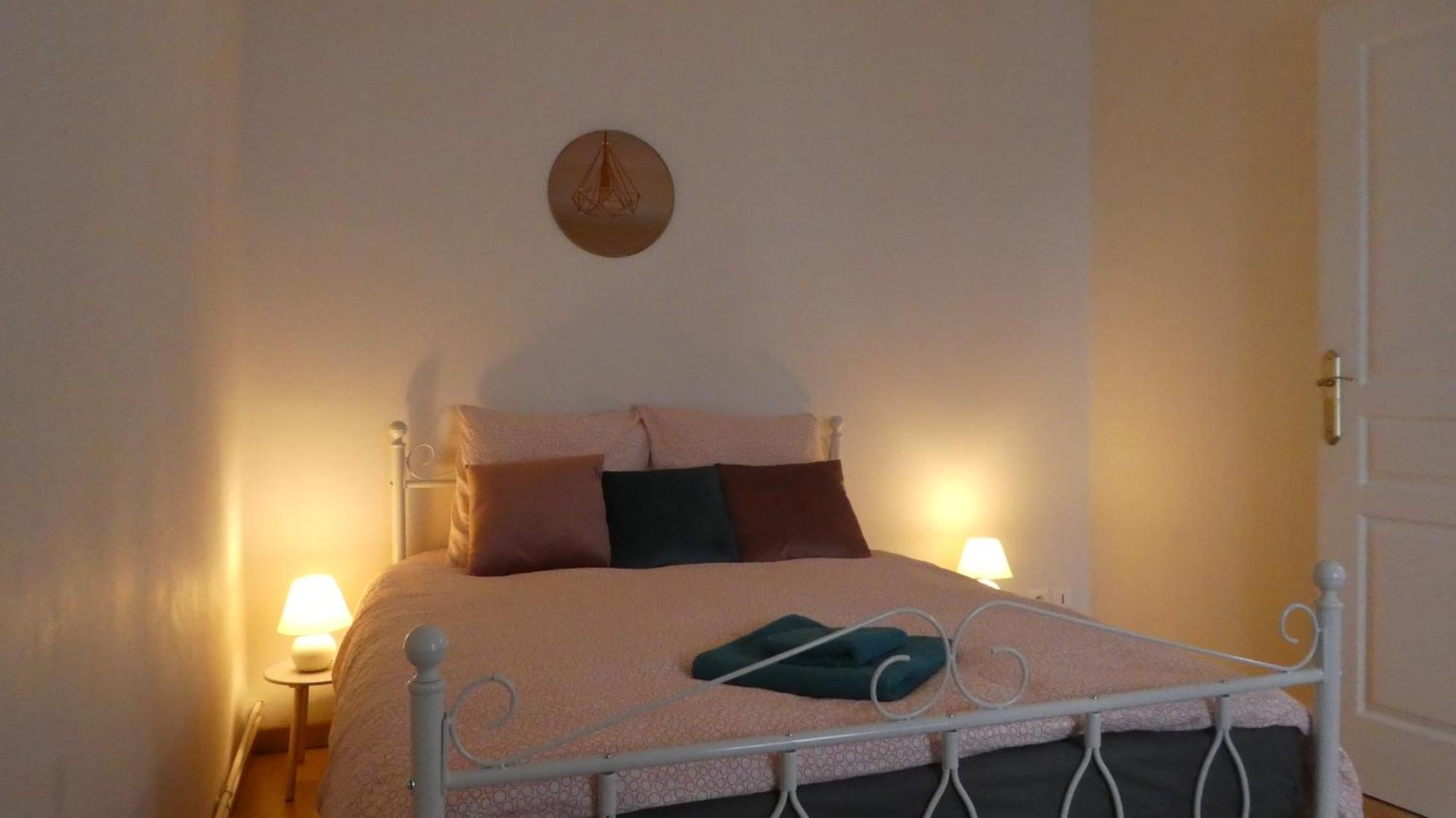 Rnb Locations Macon Appartement Buitenkant foto